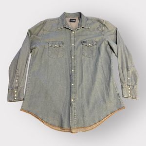Men’s Wrangler Western Blue Chambray Denim Pearl Snap Button Down Shirt | 2XT
